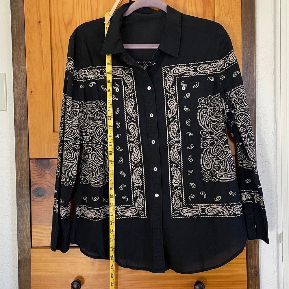 Soft Surroundings Paisley Button down Size L